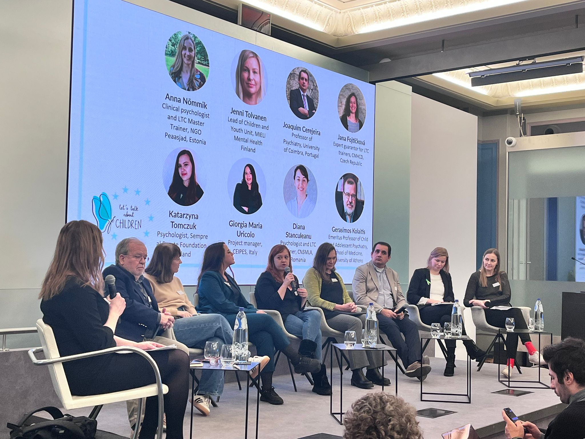 7 panelists from all partner countries in the middle of panel discussion.